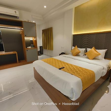 Hotel La Premier Hyderabad Exteriör bild