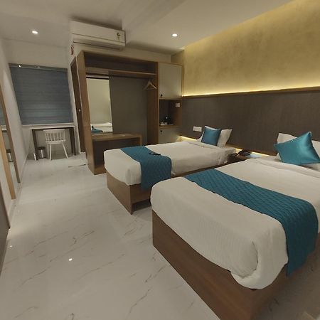 Hotel La Premier Hyderabad Exteriör bild